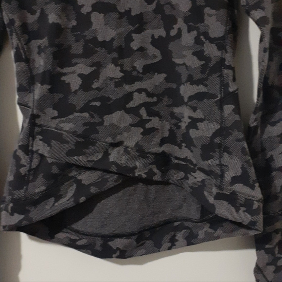Lululemon rulu run Long Sleeve Heritage Camo Jacquard Blk Lunar Rock 4 - Picture 6 of 7
